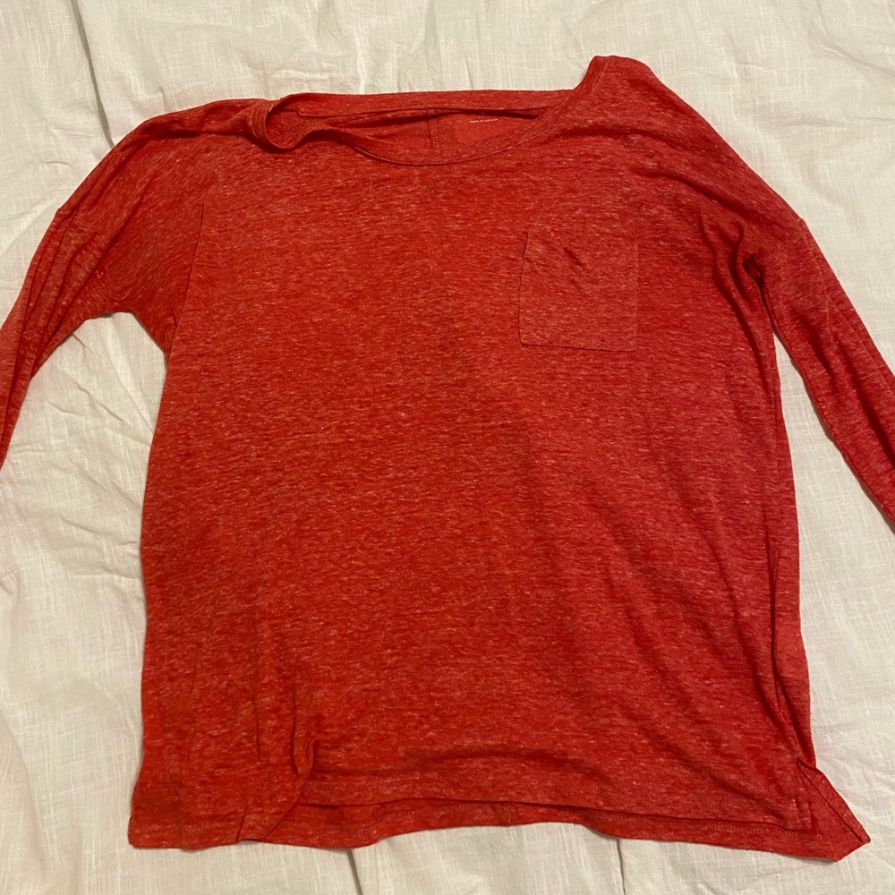 Women’s long sleeve top